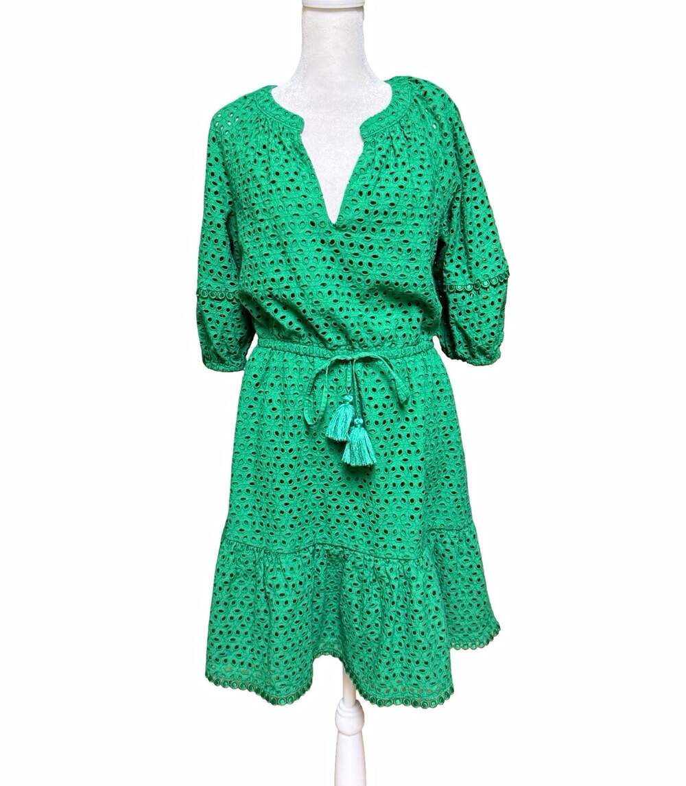 Vince Camuto Green Eyelet V-Neck Puff Sleeve Lined Tassel Tie Dress 8